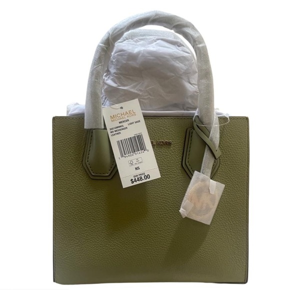 Michael Kors Handbags - Michael Kors Mercer  Messenger Crossbody bag